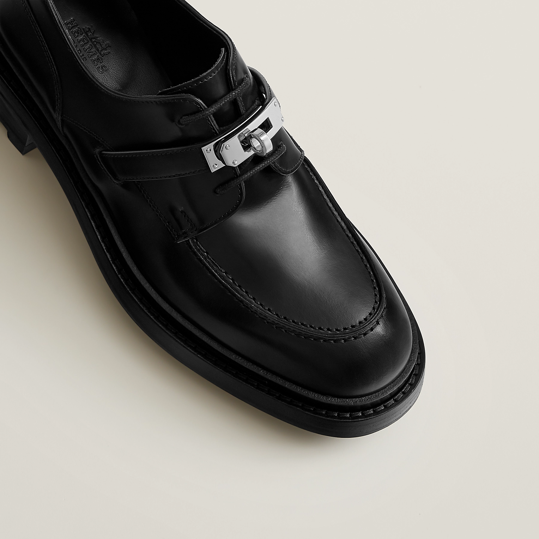 First oxford shoe - Image 4